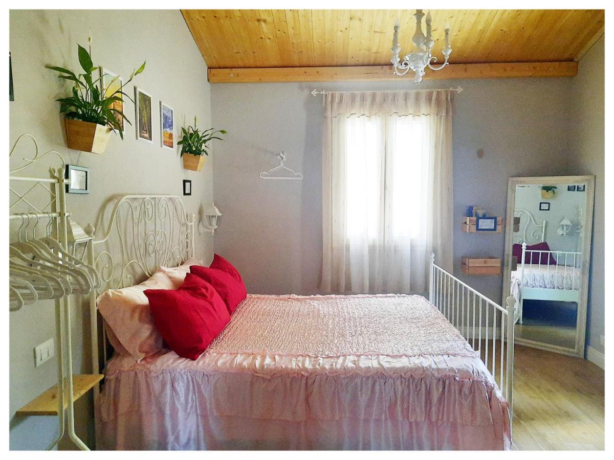 La Casina Bed and Breakfast Trecasali Buitenkant foto